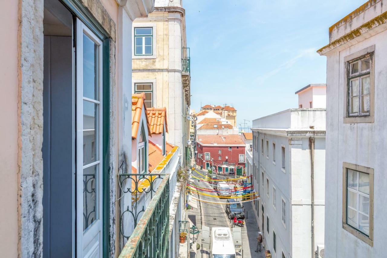 Alfama, Bright And Spacious With Private Terrace, By Timecooler Lisboa Dış mekan fotoğraf