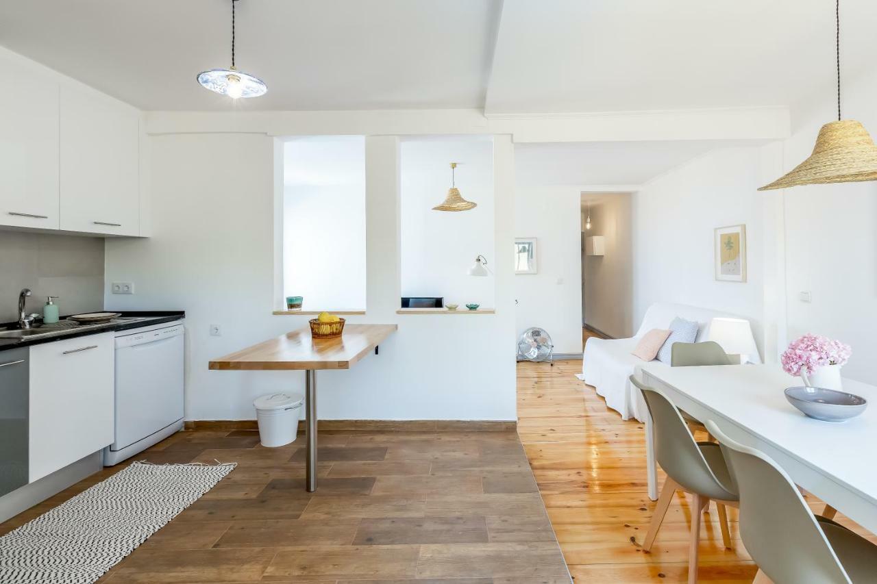 Alfama, Bright And Spacious With Private Terrace, By Timecooler Lisboa Dış mekan fotoğraf